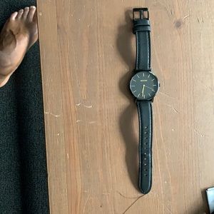 Nixon watch to many need to freshen up things.